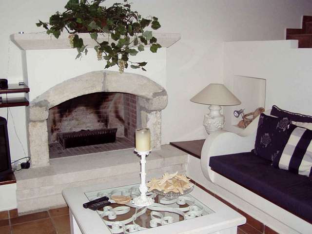 Villa auf der  Insel Kreta bei Agios Nikolaos (der Kamin)